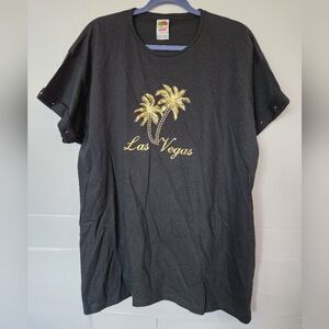 Las Vegas gold stud blink T-shirt sz X-Large in excellent‎ preowned condition